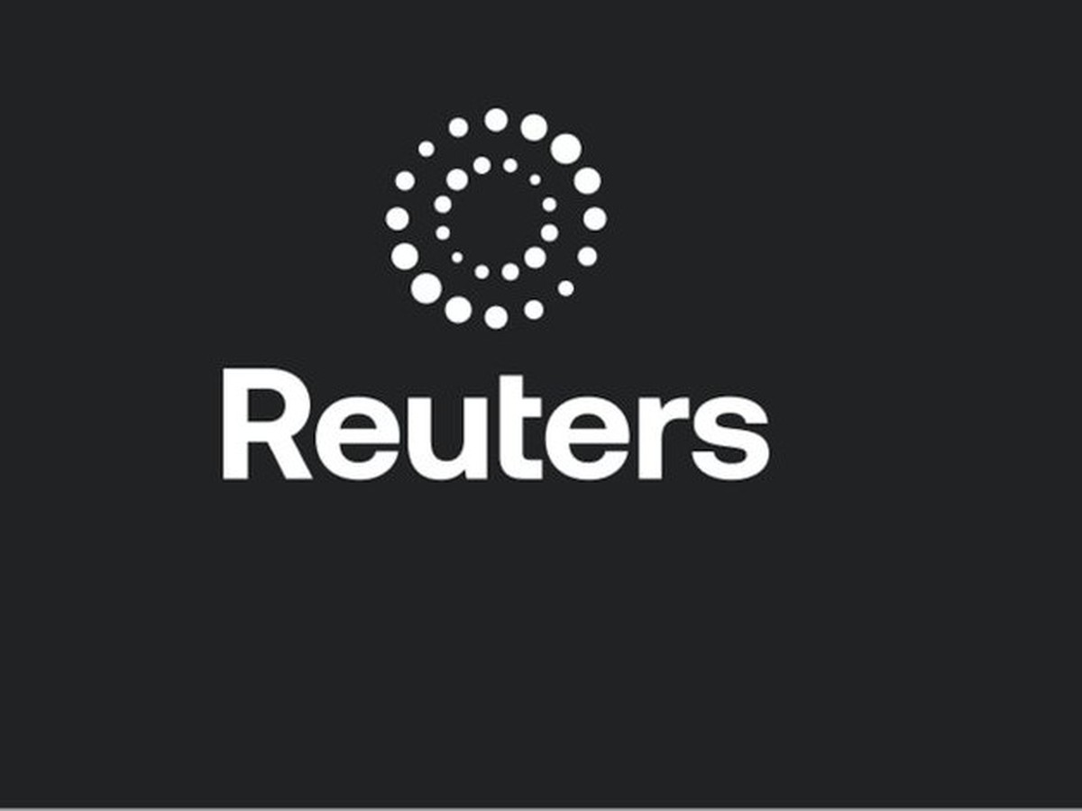 Man dies after shark attack on Australia's Great Barrier Reef