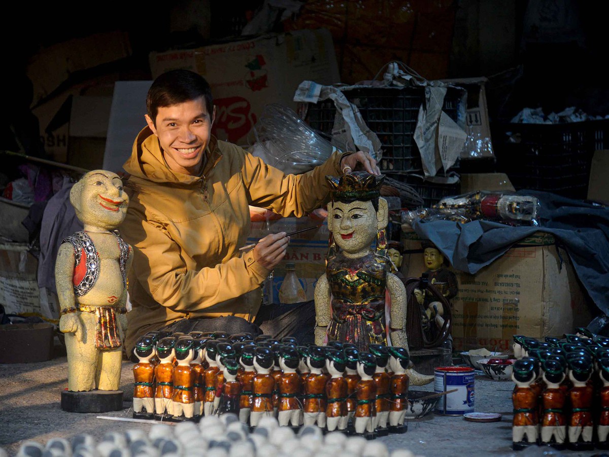 Vietnamese preservationist races to revive disappearing craft villages