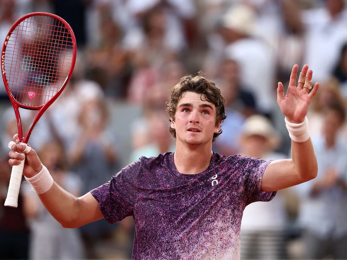 Teen sensation Fonseca comes of age by taming Djokovic at French Open