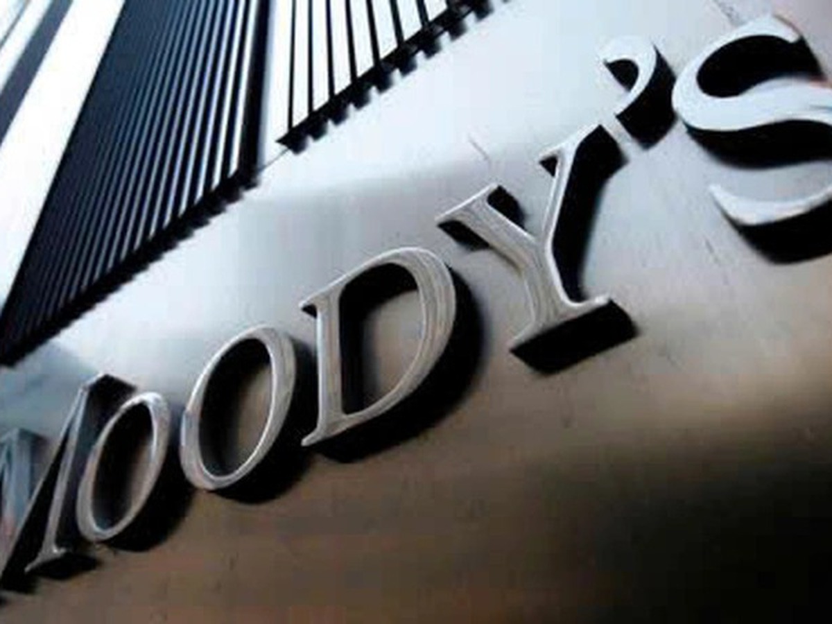Moody’s upgrades Vietnam outlook to ‘positive,’ affirms Ba2 rating