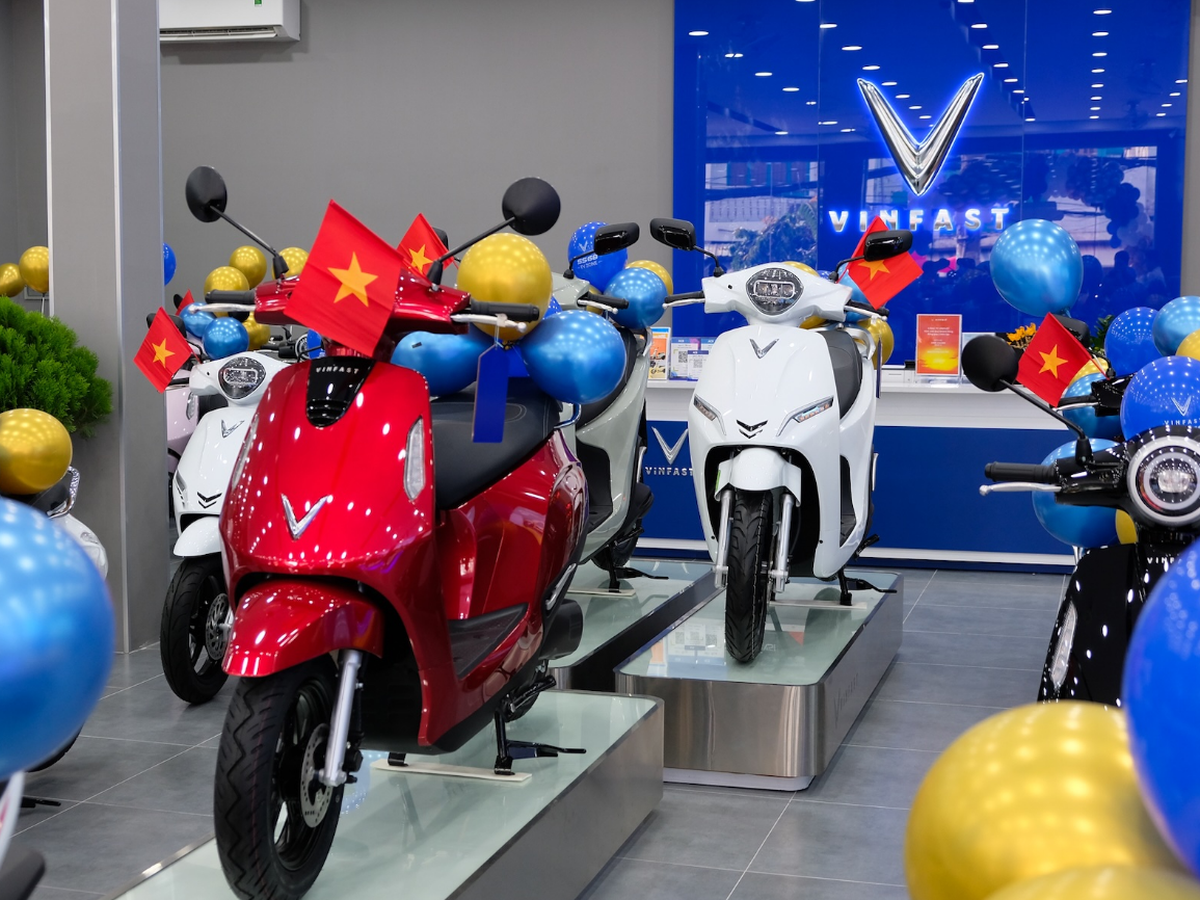 VinFast opens 66 new electric motorcycle dealershi