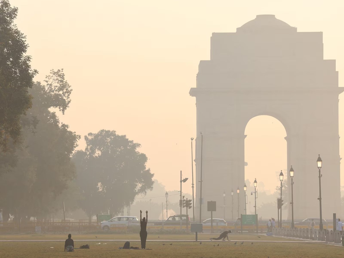 Fire in Delhi hotel kills at least 21, police say