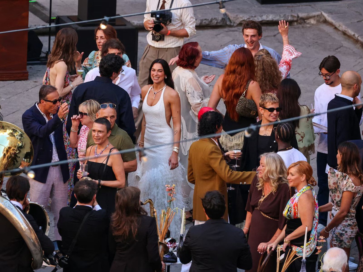 Newlyweds Dua Lipa and Callum Turner arrive in Sicily for wedding celebrations