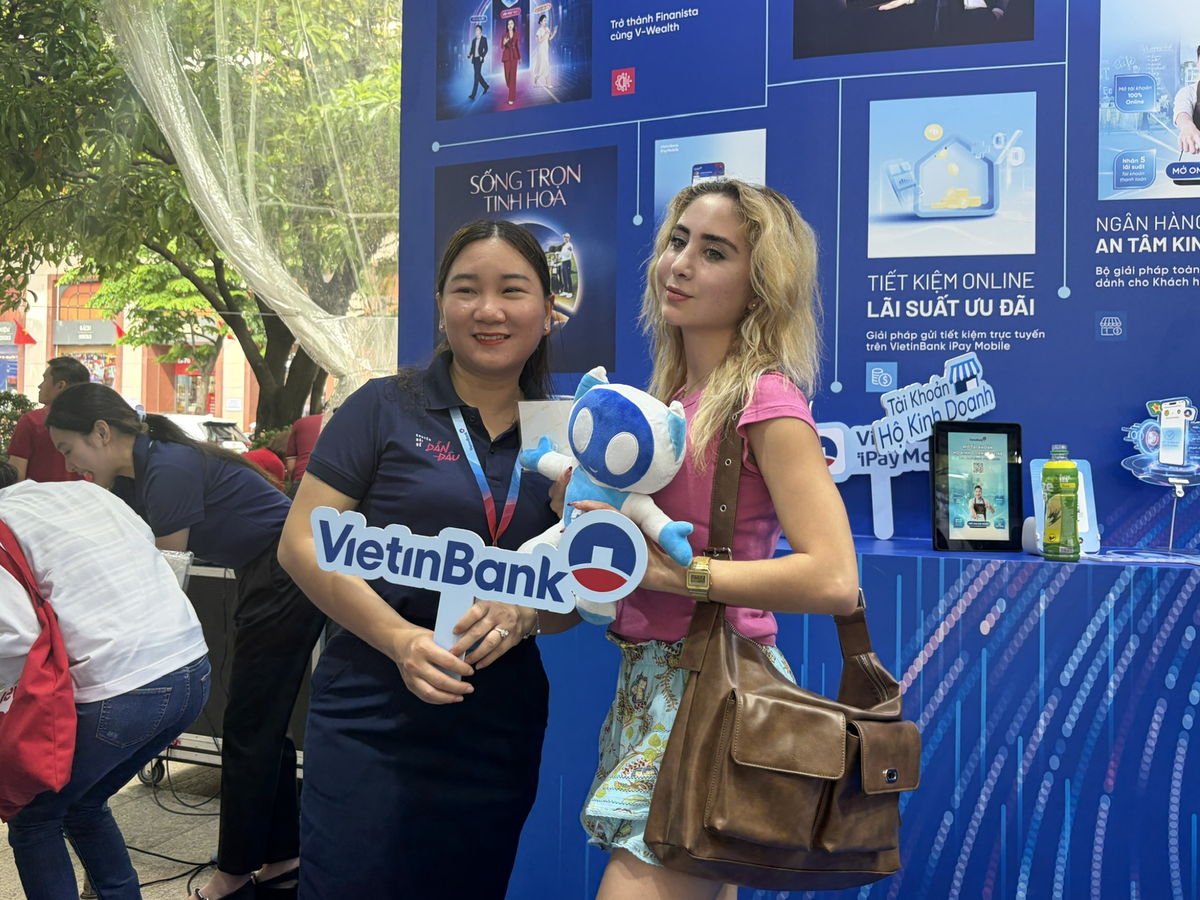 International visitors explore cross-border payment solutions at Digital Finance Day in Ho Chi Minh City