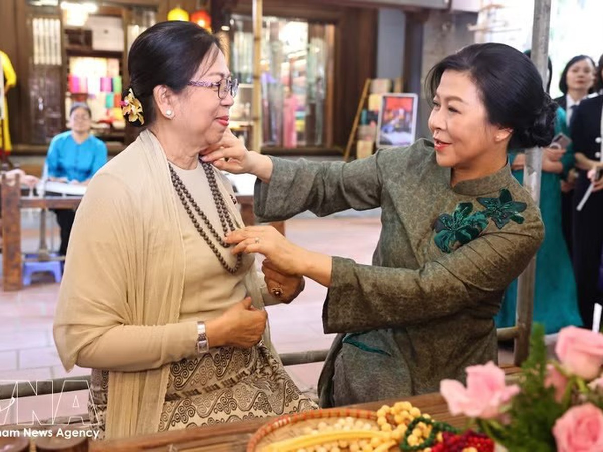 Breakfast @ Tuoi Tre News – September 6