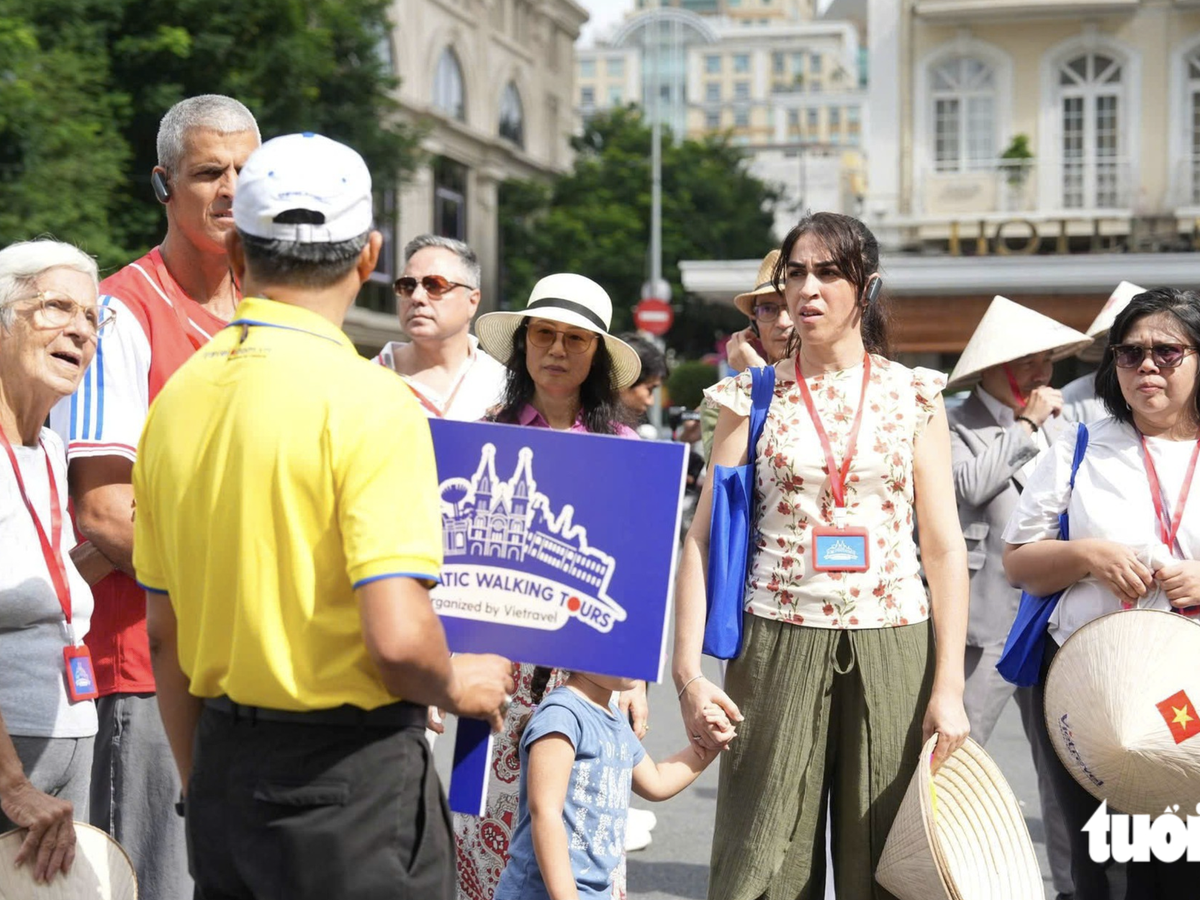 Int’l arrivals surge in Vietnam, but longer stays remain elusive
