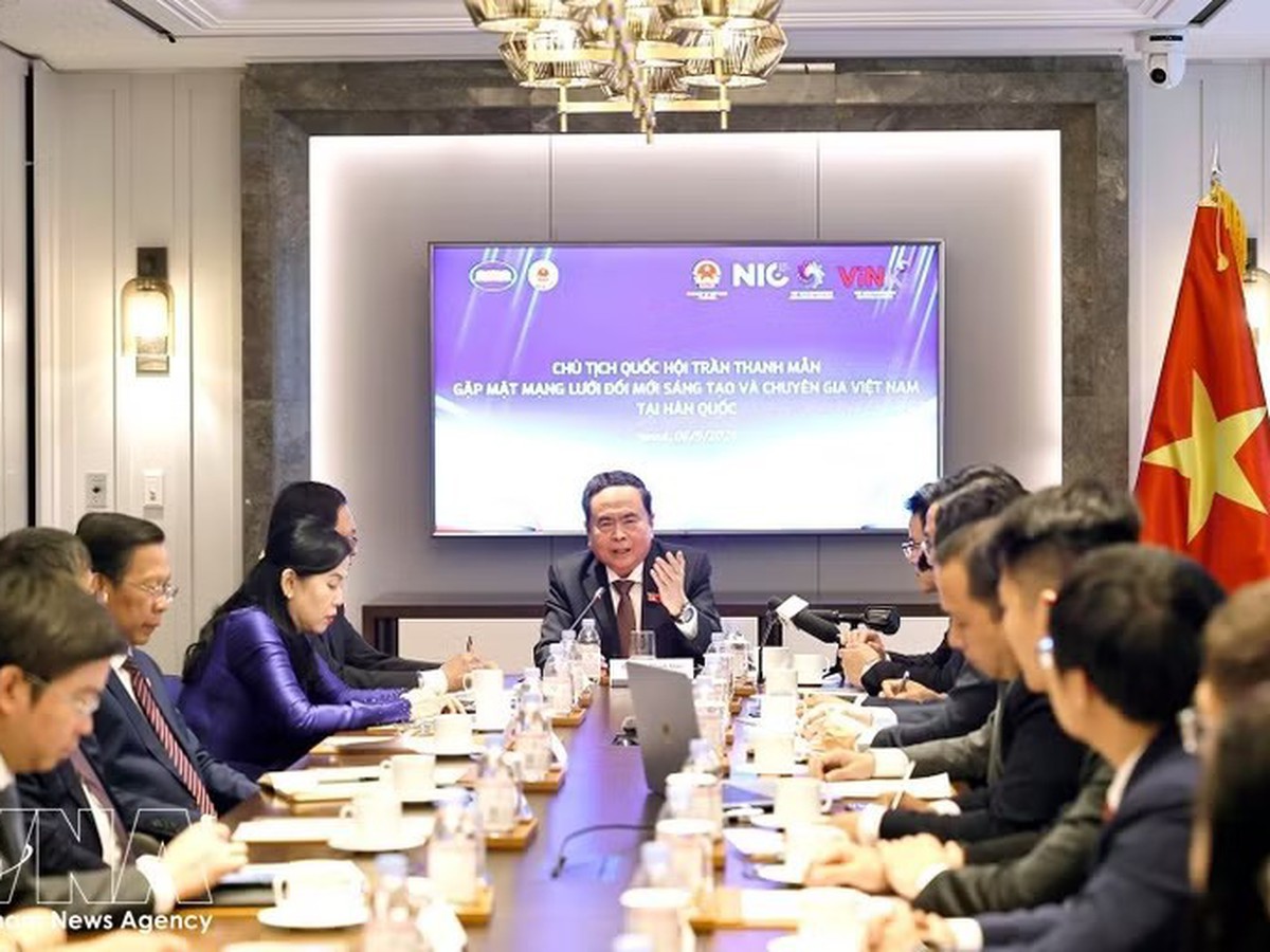 Breakfast @ Tuoi Tre News – September 7
