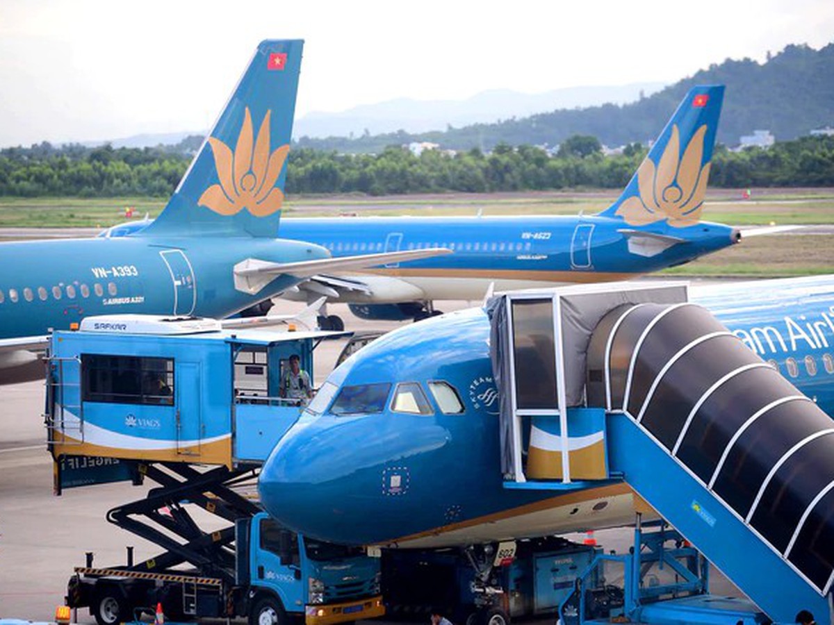 Vietnam Airlines adds Jakarta flights as Indonesia airport reopens after volcanic ash disruption