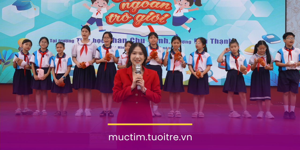 Vinh danh 15 gương Con ngoan trò giỏi của Trường tiểu học Phan Chu Trinh