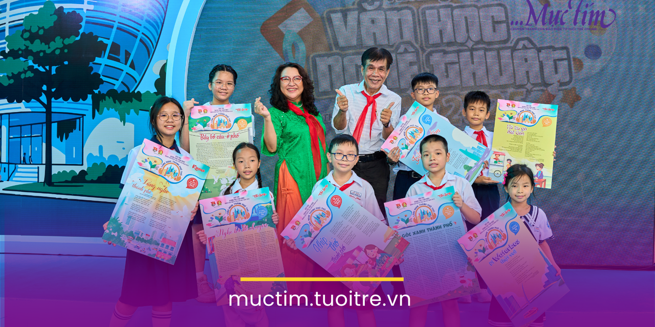 Rộn ràng lễ trao giải Hội thi Sáng tác Văn học lần 8
