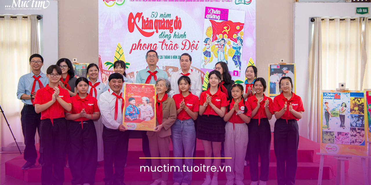 Hành trình 50 năm Khăn Quàng Đỏ đồng hành phong trào Đội