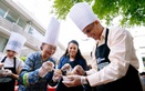 Diplomats discover Ho Chi Minh City through Vietnamese rolls and tea