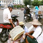 Ngưỡng chịu thuế: Bao nhiêu thì vừa?