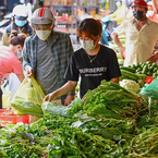 Bộ Tài chính điều chỉnh ngưỡng doanh thu tính thuế hộ kinh doanh lên 500 triệu đồng/năm