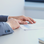 Luật sư phân tích vụ công ty ở TP.HCM công khai kỷ luật thực tập sinh trên Facebook