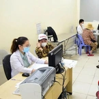 Nhiều bệnh viện bị 'treo' 2.500 tỉ đồng bảo hiểm y tế, Bảo hiểm xã hội TP.HCM nói gì?