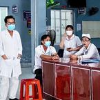 Tết cận kề, hàng trăm nhân viên y tế Cà Mau vẫn chưa có tiền xoay xở vì bị nợ lương nhiều tháng