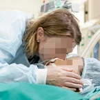 Xúc động câu chuyện cô gái Anh qua đời, 'hồi sinh' theo cách đặc biệt ở Việt Nam