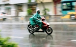 Thời tiết hôm nay 30-7: Bắc Bộ nắng nóng gần 40 độ C, Nam Bộ mưa rào