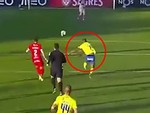 Cầu thủ lập 'siêu phẩm mà Pele phải mơ ước'