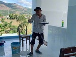Chàng thợ sơn hát hay như nuốt đĩa
