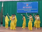 Khi lớp toàn con trai mà vẫn phải đăng ký thi văn nghệ 20-11