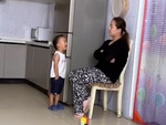 Con trai bướng bỉnh được bố cho thử 'vị ngọt ngào của mẹ'