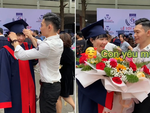Con trai làm điều bất ngờ để cảm ơn mẹ trong ngày tốt nghiệp đại học
