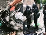 Ba cô gái lấm lem bùn đất khi ngã xe máy xuống kênh nước đen