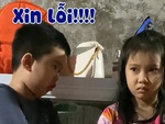 Bé trai xin lỗi em gái theo phong cách nổi quạu