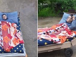 Người đàn ông thiết kế giường tự động cho người ngủ nướng