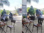 'Cô hồn văn minh' giật gà cúng còn rắc giùm gạo muối, cúi đầu chúc gia chủ