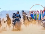 Quân lính ngã ngựa vì trúng mỹ nhân kế