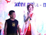 'Chị Hằng' phì cười với cậu bé trả lời trớt quớt