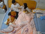 Chồng bất ngờ bị vợ tát khi lấy ví dụ làm gương cho con