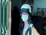 Nữ sinh đòi ba chở đi học, hé lộ nguyên nhân mẹ nổi 'cơn tam bành'