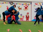 Cười sảng với màn phụ họa 'Chào em cô gái Lam Hồng' của cô giáo mầm non