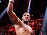 Anthony Joshua khôi phục vị thế