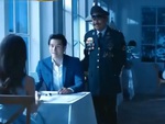Chàng trai hoảng hồn khi thấy người đẹp để mặt mộc