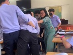 Học trò mừng sinh nhật cô giáo kiểu phim hành động