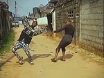 Cô gái liên tục bị chàng trai cho ăn cú lừa