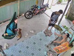 Video hài nhất tuần qua: Con gái cười vang xóm khi bố ngồi đứt võng