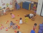 Cô giáo mầm non cười nắc nẻ khi có học sinh là 'cây hài'