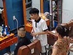 Học viên cắt tóc đơ trọc đầu bé trai vì không hiểu ý