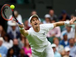 Sắp thắng Tsitsipas, Andy Murray phải tạm dừng trận đấu vì... 'giờ giới nghiêm'