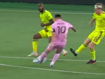 Messi lập siêu phẩm cho Inter Miami ở chung kết Leagues Cup