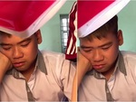 Em trai mếu máo khi chị gái kiểm tra từ vựng tiếng Anh