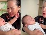 Bà nội 'xì teen' hát ru cháu ngủ khiến người nghe quên luôn bản gốc