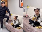 Con gái ngơ ngác khi bố làm 'ảo thuật' ăn mất quả chuối