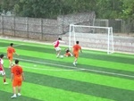 Chàng trai có pha lốp bóng ghi bàn như Messi